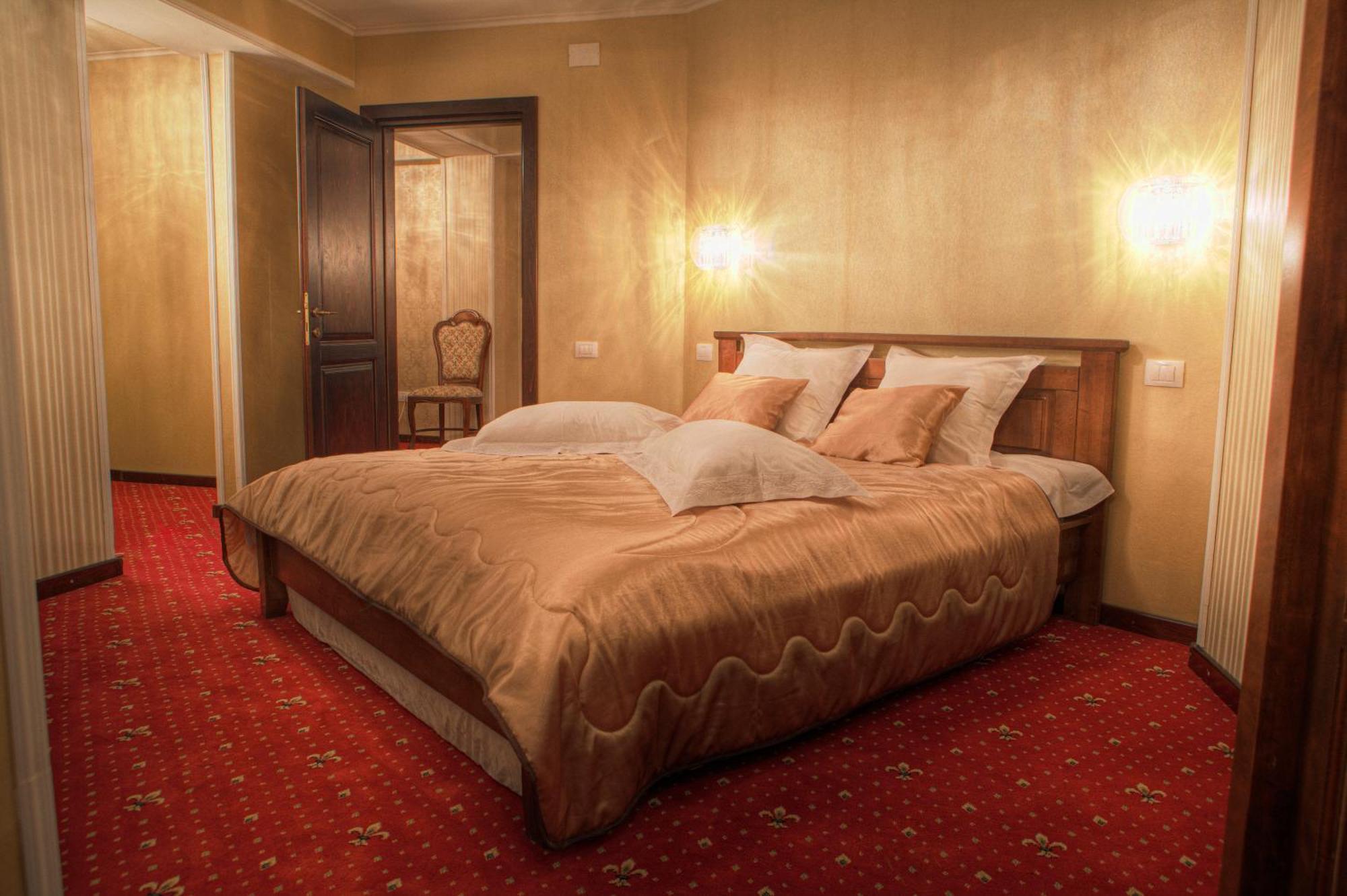 Hotel Bistrita Дурау Номер фото
