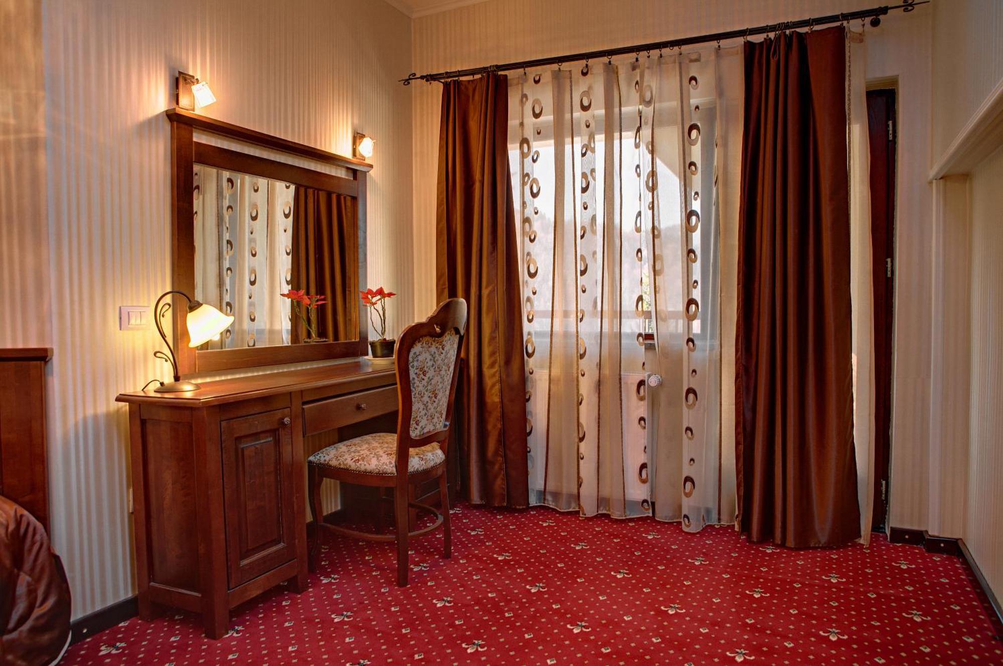 Hotel Bistrita Дурау Номер фото